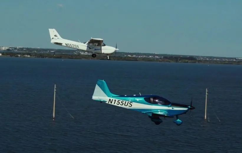 Cessna 172 and ALTO aircraft side by side on USATS flight school ramp in Titusville